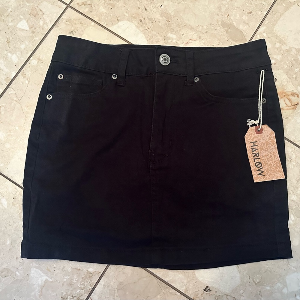 Black Denim Mini Skirt. New with Tag (NWT)